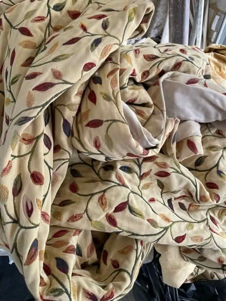 Photo of free Lined heavy curtains (Purley CR8) #3