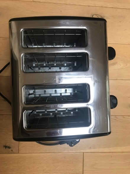 Photo of free 4-slice Logik toaster (Wootton OX13) #3