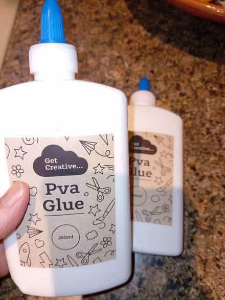 Photo of free Glue, PVA (PO14 Fareham) #1