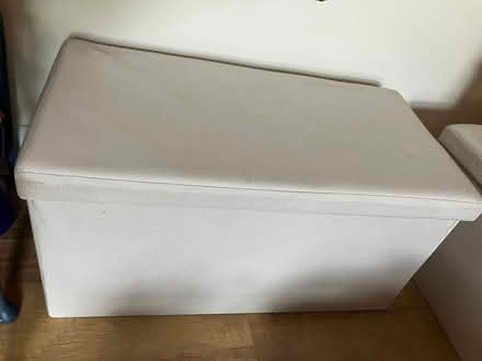 Photo of free storage ottomans (Dunfermline KY12) #1