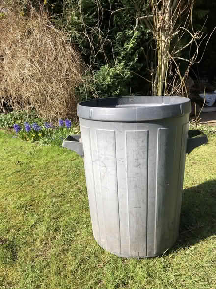 Photo of free Dustbin (Harrogate HG2) #3