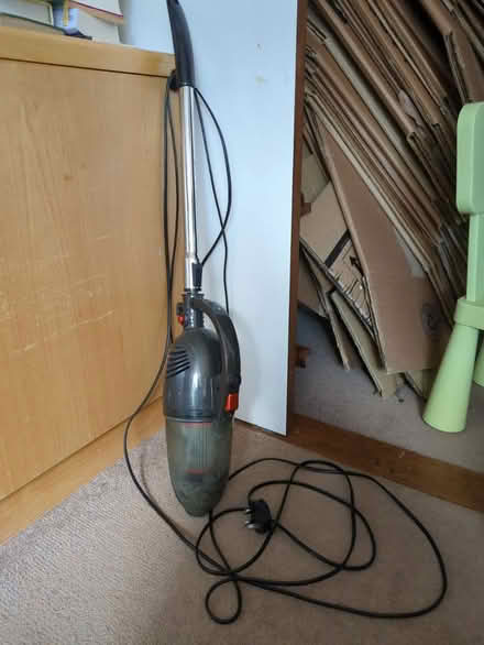 Photo of free Vacuum cleaner (OX2 summertown) #1