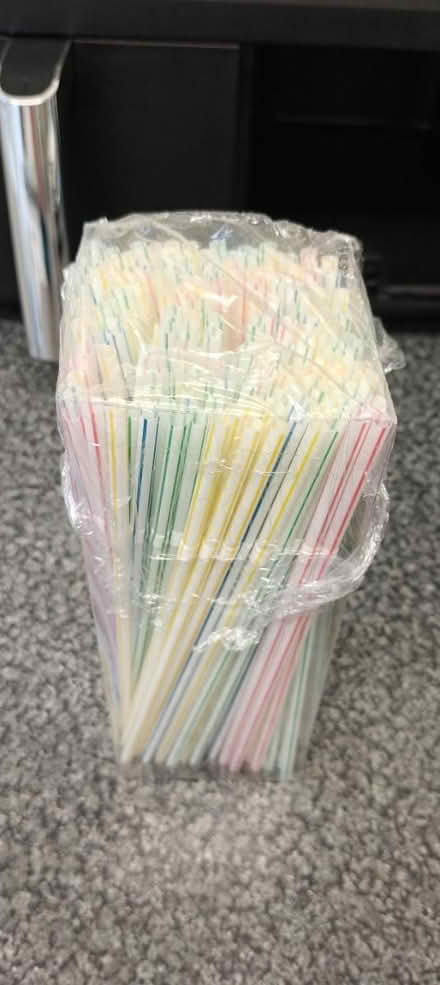 Photo of free Straw box (Stockwell SW9) #1