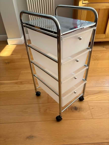 Photo of free Bathroom shelves - freestanding (RG8 (Whitchurch Hill)) #1