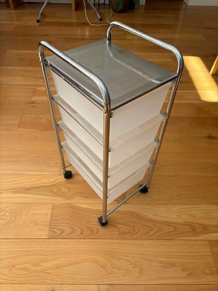 Photo of free Bathroom shelves - freestanding (RG8 (Whitchurch Hill)) #2