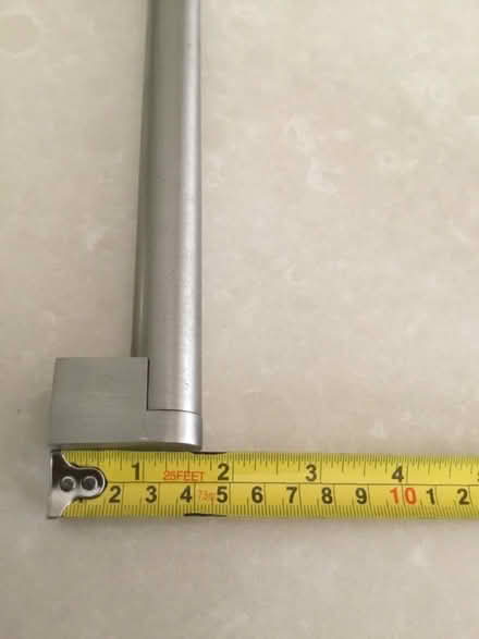 Photo of free kitchen handles (Loughton IG10) #3