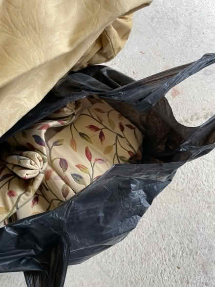 Photo of free Lined heavy curtains (Purley CR8) #4