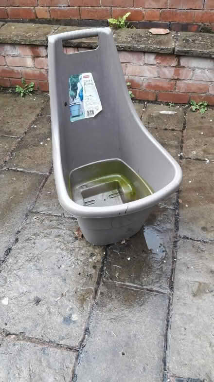 Photo of free Upright wheelbarrow (Royal Leamington Spa CV32) #1