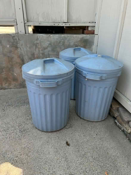 Photo of free Plastic vermin-resistant trash cans (Four Seasons) #1