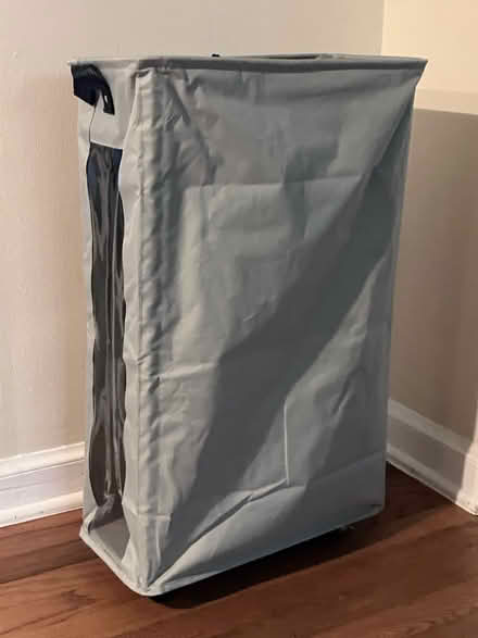 Photo of free Miscellaneous household items (Aerotropolis) #4