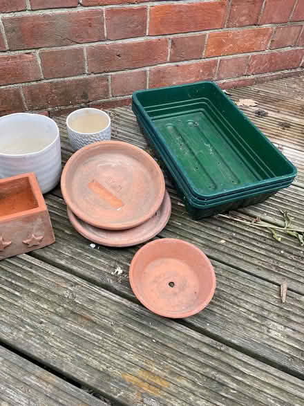 Photo of free Plant pots (RG40 Wokingham town centre) #4