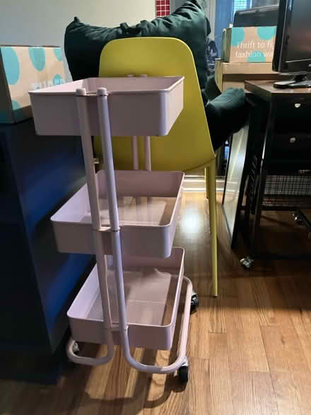 Photo of free Miscellaneous household items (Aerotropolis) #1