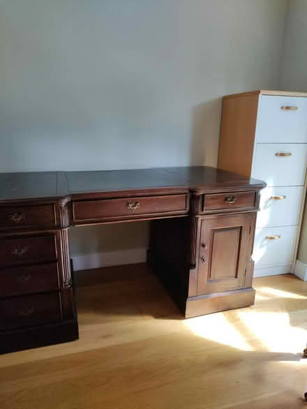 Photo of free Desk and filing cabinet (South Dublin / Bray) #2