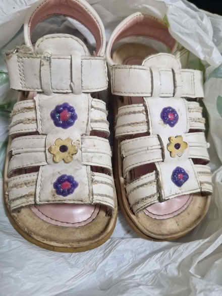 Photo of free Size 10 kids Sandles (Burwell OX28) #1