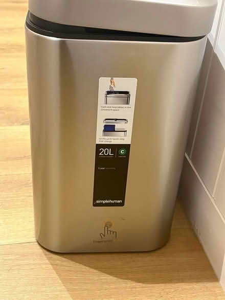 Photo of free Simple Human Silver Trash Bin (Marylebone W1U) #2