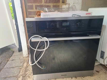 Photo of free Miele built in oven (Harpenden central) #1