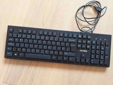 Photo of free Computer keyboard (Crookes S10) #1