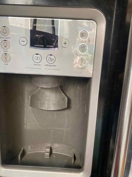 Photo of free American style fridge freezer (Fishbourne Chichester) #2