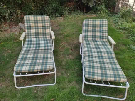 Photo of free Pair of garden loungers (North Tonbridge TN9) #1