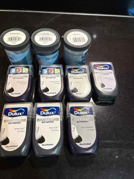 Photo of free Sample grey bathroom paints (Sevenoaks (near station)) #1