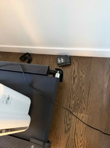 Photo of free Horizon Treadmill Model T101-05 (Oakland, Cleveland Heights) #2