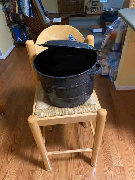 Photo of free Large Steaming pot (East side of Columbia) #1