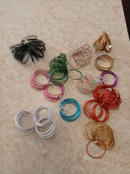 Photo of free Bracelets (Castlefield HP11) #2