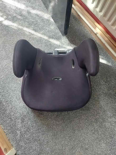 Photo of free Car booster seat (Penmaen Rhos LL29) #1