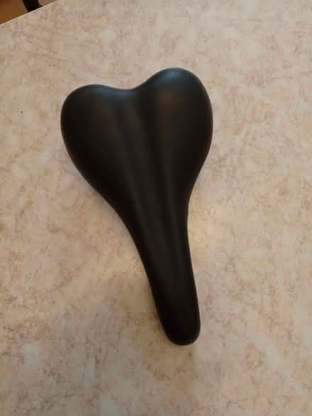 Photo of free Bicycle seat (Castlefield HP11) #1