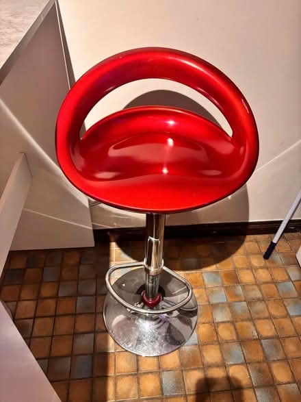 Photo of free Red breakfast bar stools (Wooburn Green HP10) #4