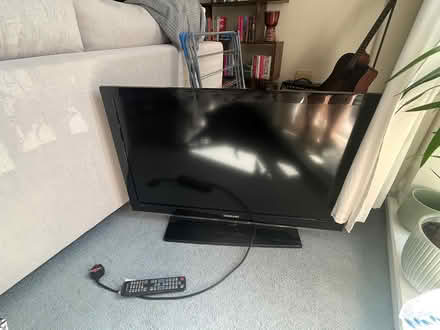 Photo of free Samsung TV (AL1) #1