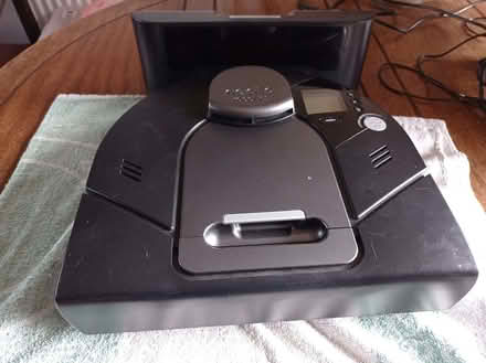 Photo of free Spares or Repair: Robot Vacuum Cleaner (Bomere Heath SY4) #1