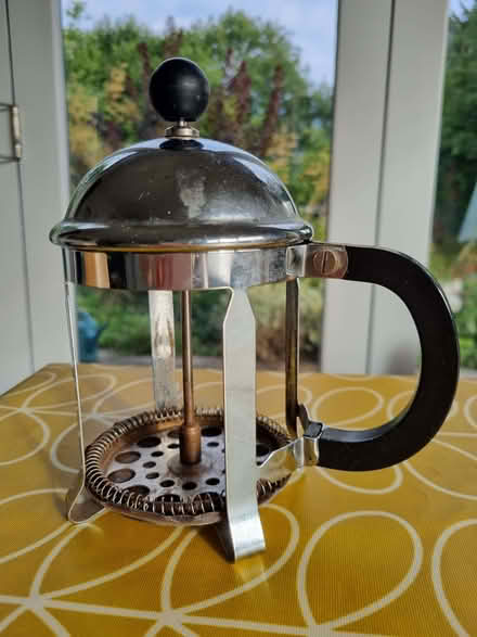 Photo of free Cafetiere- needs new glass insert (Botley OX2) #1