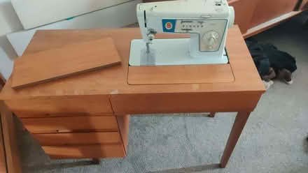 Photo of free Singer sewing machine (Petersham TW10) #2