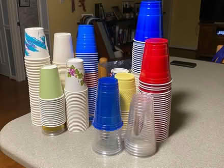 Photo of free Paper and Plastic cups (East side of Columbia) #1