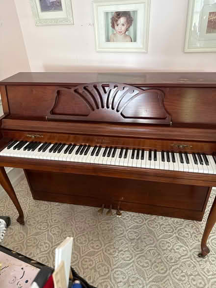 Photo of free upright piano (Orchard Park ny) #1