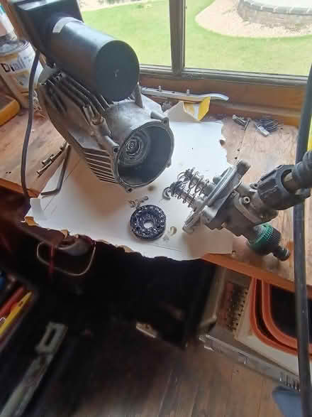 Photo of free Pressure washer for parts or repair (High Wycombe HP11) #3