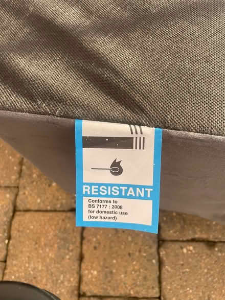 Photo of free Bed base (Threemilestone) #2