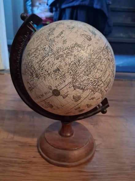 Photo of free Miniature ornamental globe (Coxheath ME17) #2