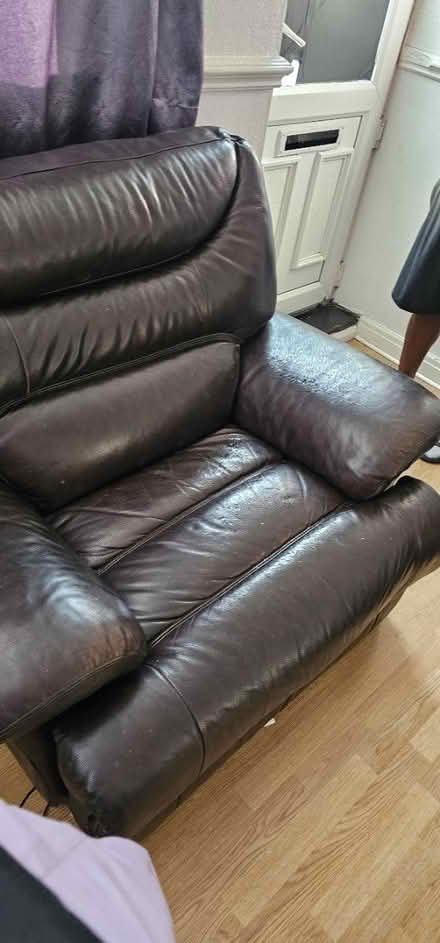 Photo of free Chaits (M35 Failsworth) #1