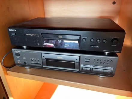 Photo of free CD players (2!) (Charlton OX12) #1