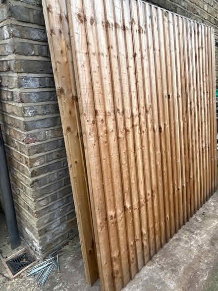 Photo of free 2 sets of Fencing (Stepney Green E1) #3