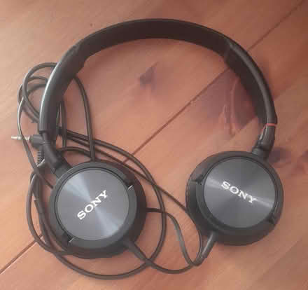 Photo of free Sony headphones (Burgess hill) #1