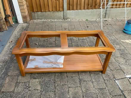 Photo of free Coffee table (Putnoe MK41) #1