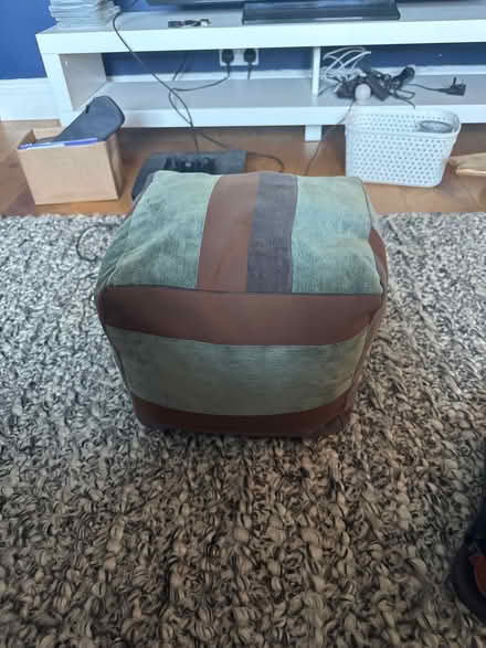 Photo of free Small cube foot rest/pouffe (Wheathampstead AL4) #1