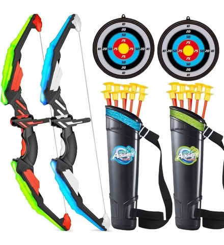 Photo of free Kids bows and arrows (Hanwell, Ealing) #1