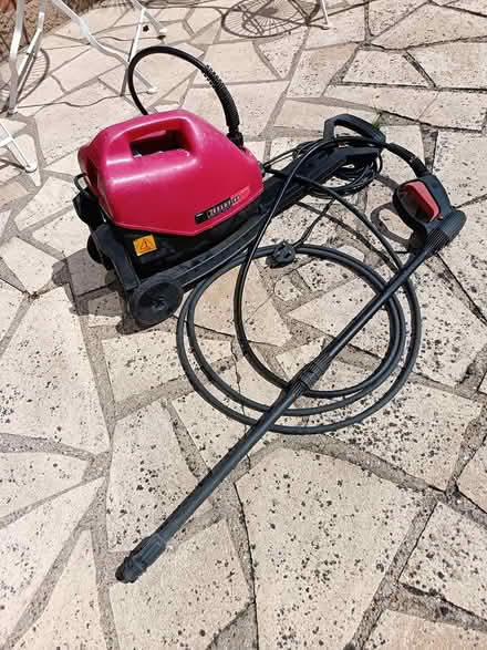 Photo of free Pressure washer for parts or repair (High Wycombe HP11) #1