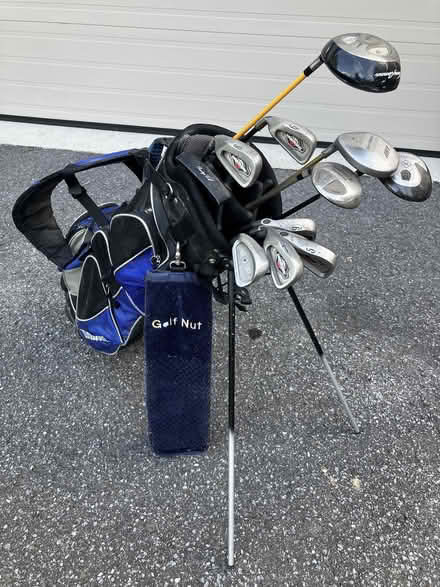 Photo of free Mens LEFT handed golf clubs (Old Ottawa South) #2