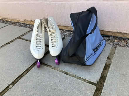 Photo of free ice skates size 7 adult (Horsell GU21) #1