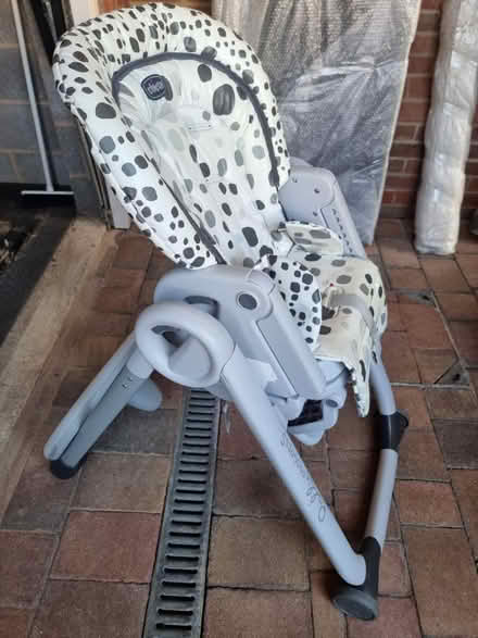 Photo of free Graco Baby/Toddler Char (Weybridge - Oatlands KT13) #1